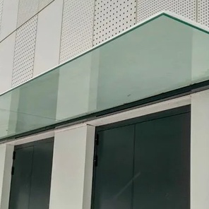 Стеклянные козырьки